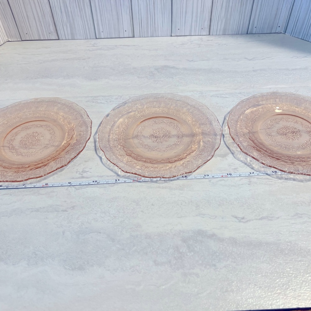 Set of three 1930s vintage Normandie pattern bread and butter plates.